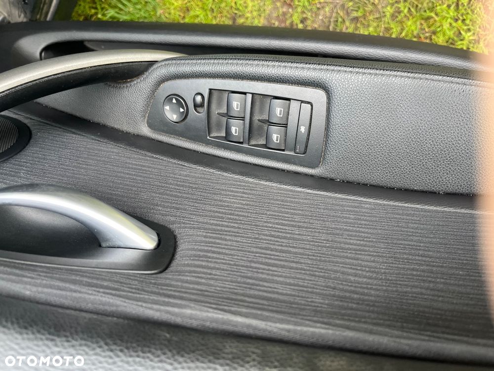 BMW Seria 1 116i - 16