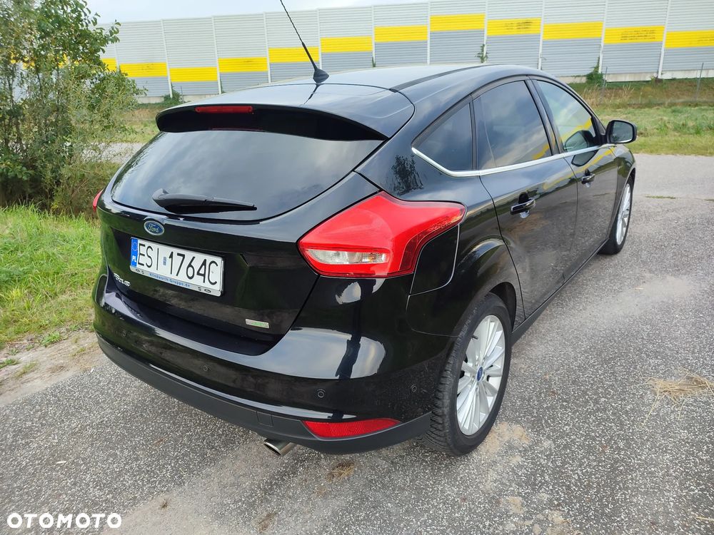 Ford Focus 1.5 EcoBoost Titanium ASS - 6