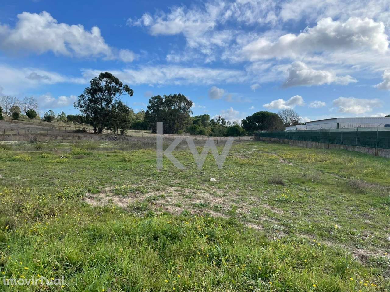 Vende-se Terreno com licença de construção em Santo Estevão - Grande imagem: 3/19