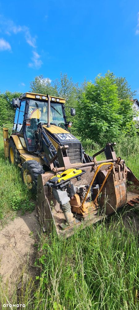 Caterpillar CAT 428D - 3