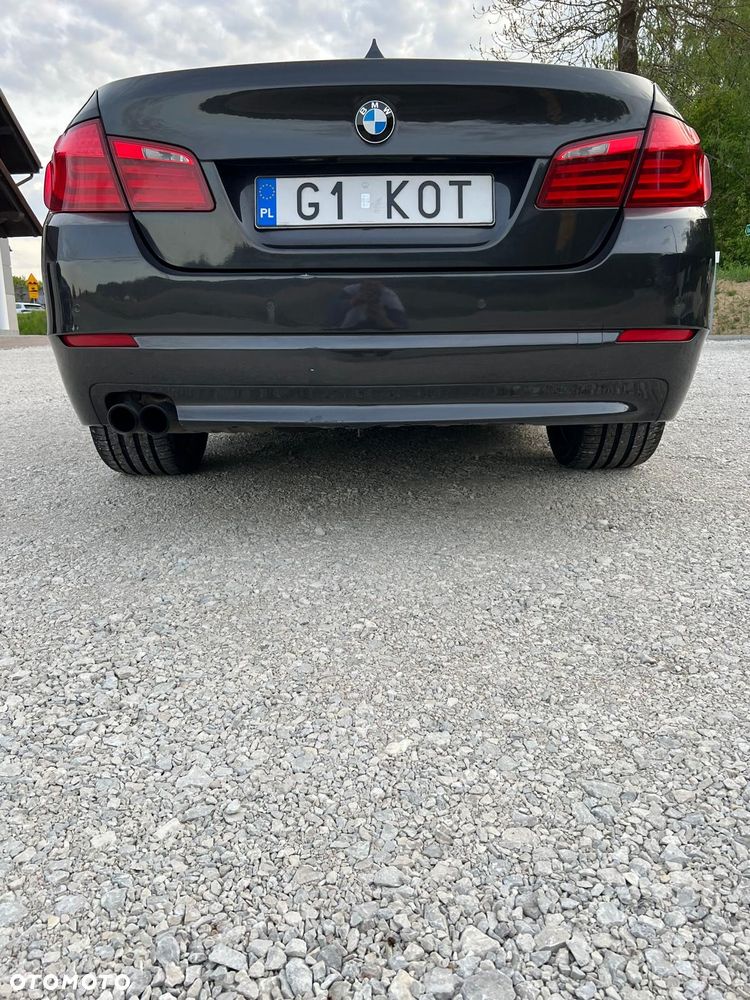 BMW Seria 5 525d - 4