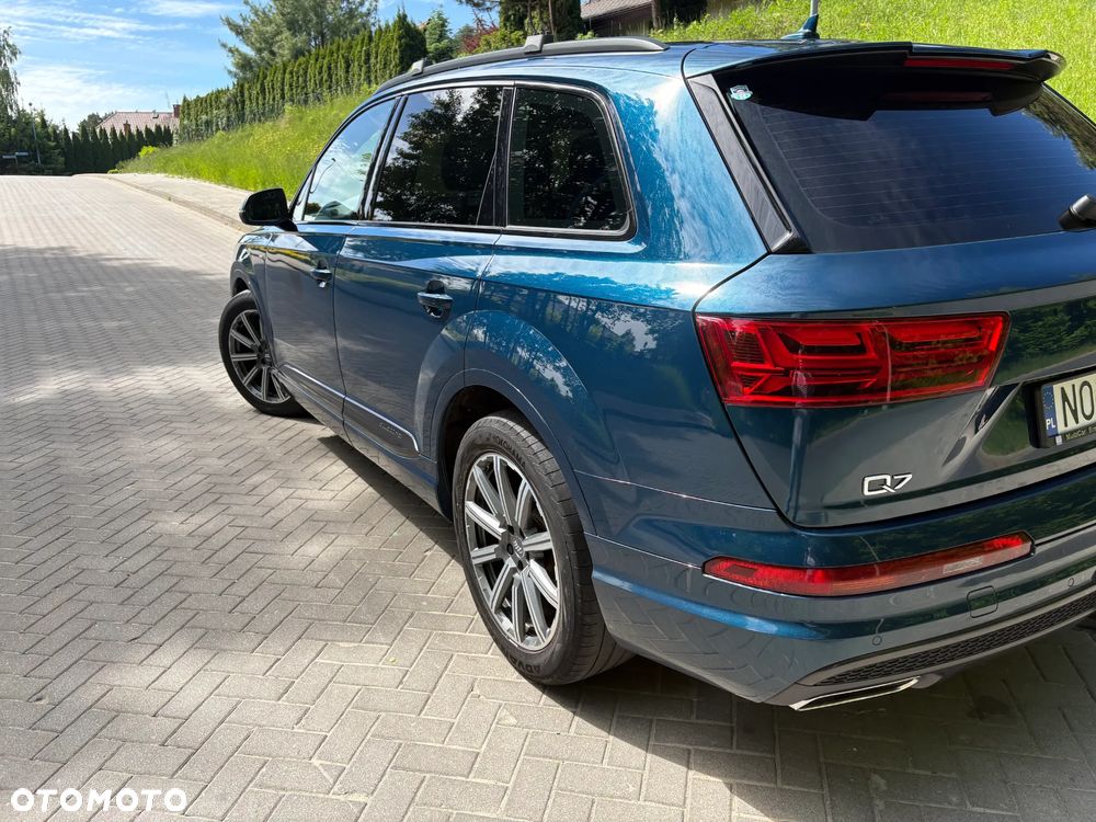 Audi Q7 - 8