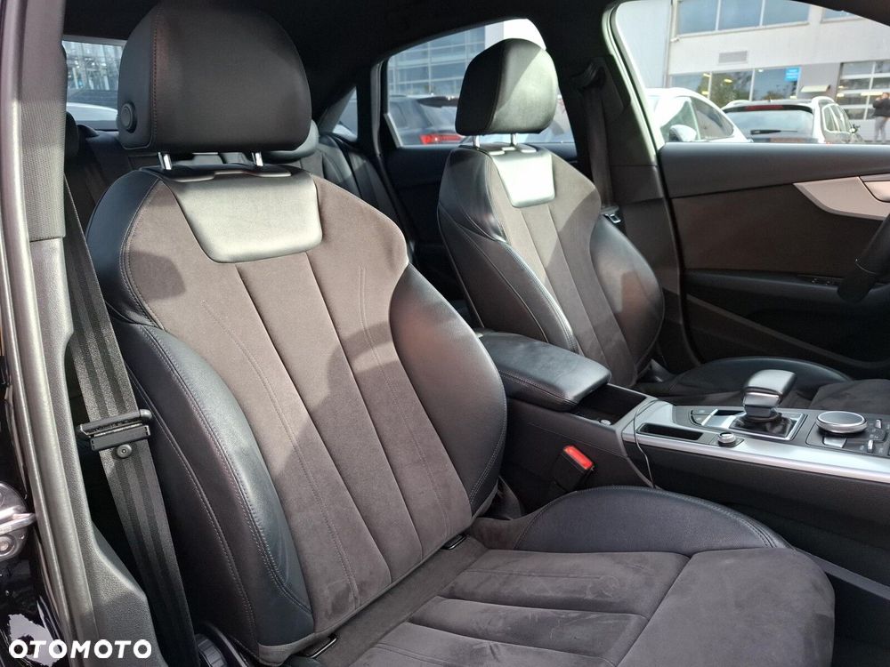 Audi A4 Limousine - 22