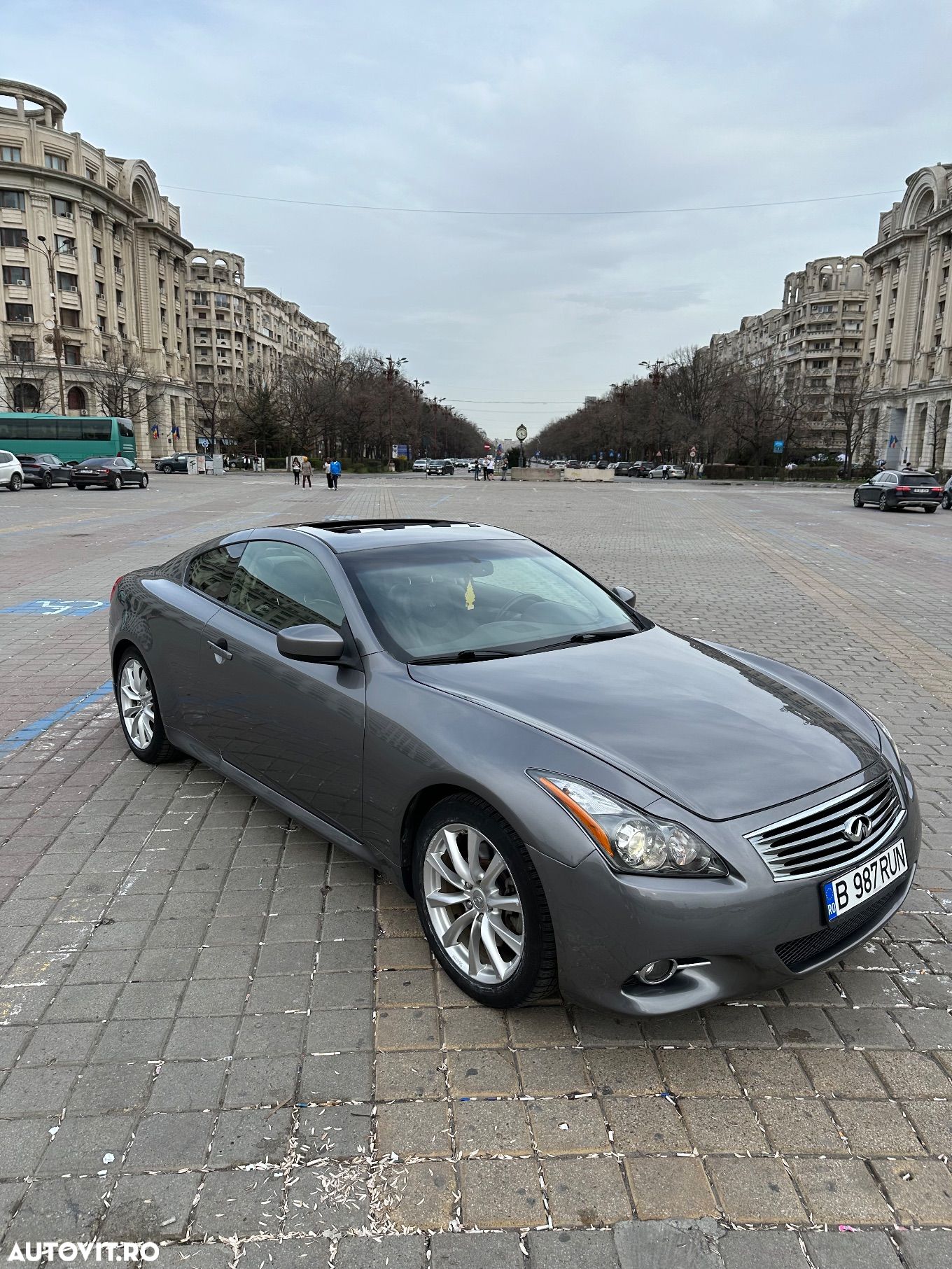 Infiniti G37 3.7L V6 Coupe Aut - 1