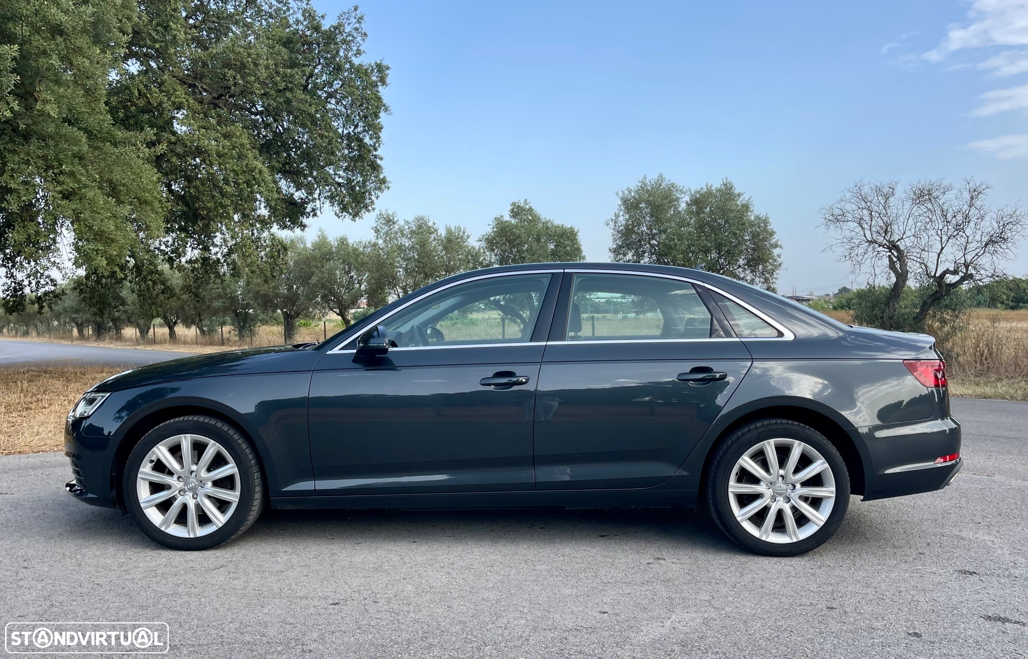 Audi A4 30 TDI S tronic design - 8