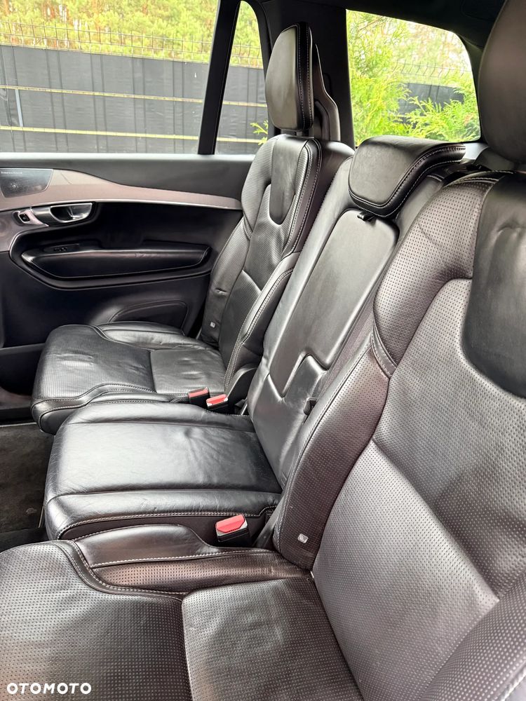 Volvo XC 90 D5 AWD R-Design 7os - 19