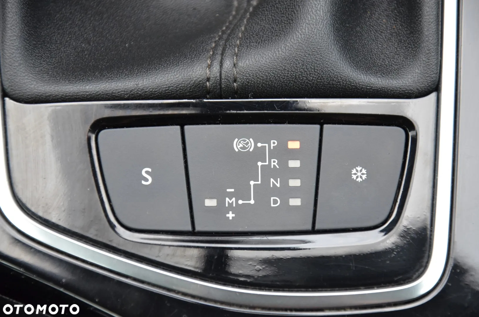 Peugeot 308 BlueHDi FAP 120 EAT6 Stop & Start Active - 19