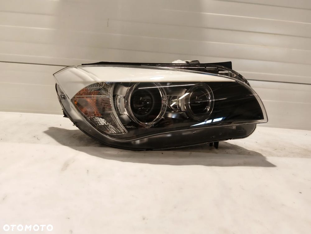 BMW X1 E84 XENION PRZÓD STRONA PRAWA  2990008 - 1