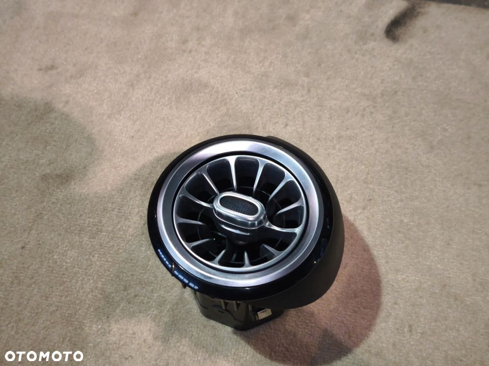 Kratka nawiewu Mercedes-Benz a-klasa w177 a1778306900 ambiante