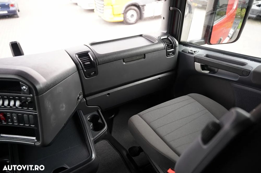 Scania R 580 / V8 / 6x4 / GVM: 95.000 KG / I-PARK COOL/ OPTICRUISE / REMORCĂ TRACTOR 3 AXIE - 33
