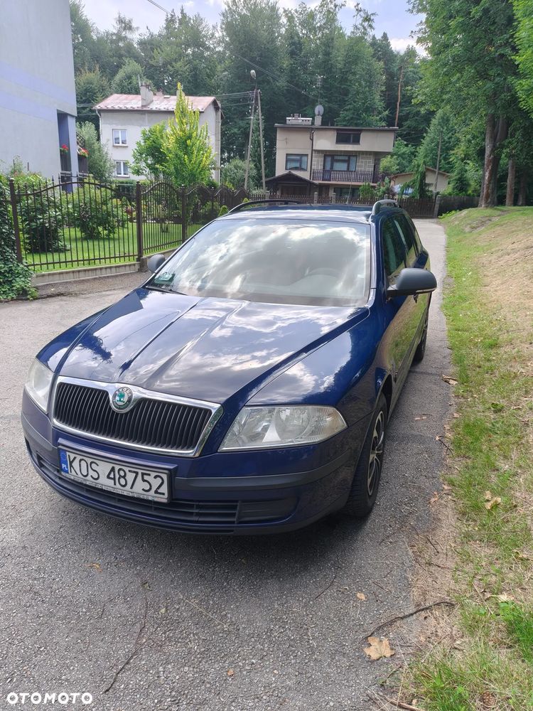 Skoda Octavia 1.6 Tour Classic - 1