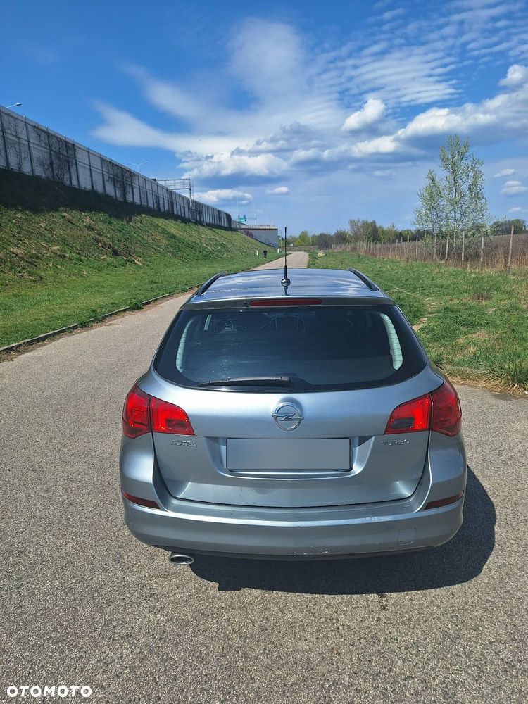 Opel Astra - 6