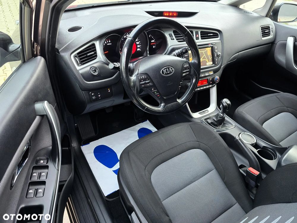 Kia Ceed 1.4 CVVT Spirit - 8