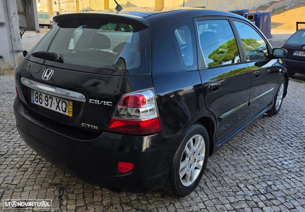 Honda Civic 1.7 CTDi ES Exclusive Hi-Tech - 4