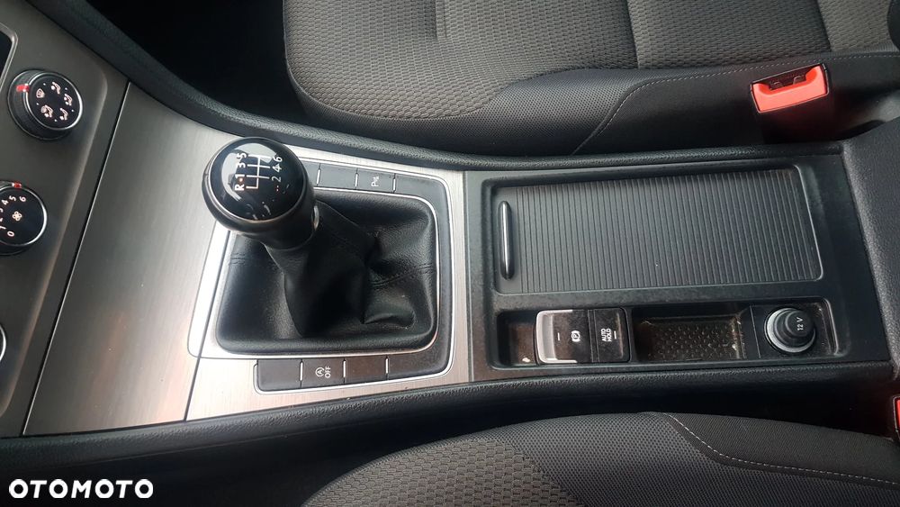 Volkswagen Golf 1.2 TSI BlueMotion Technology Trendline - 27