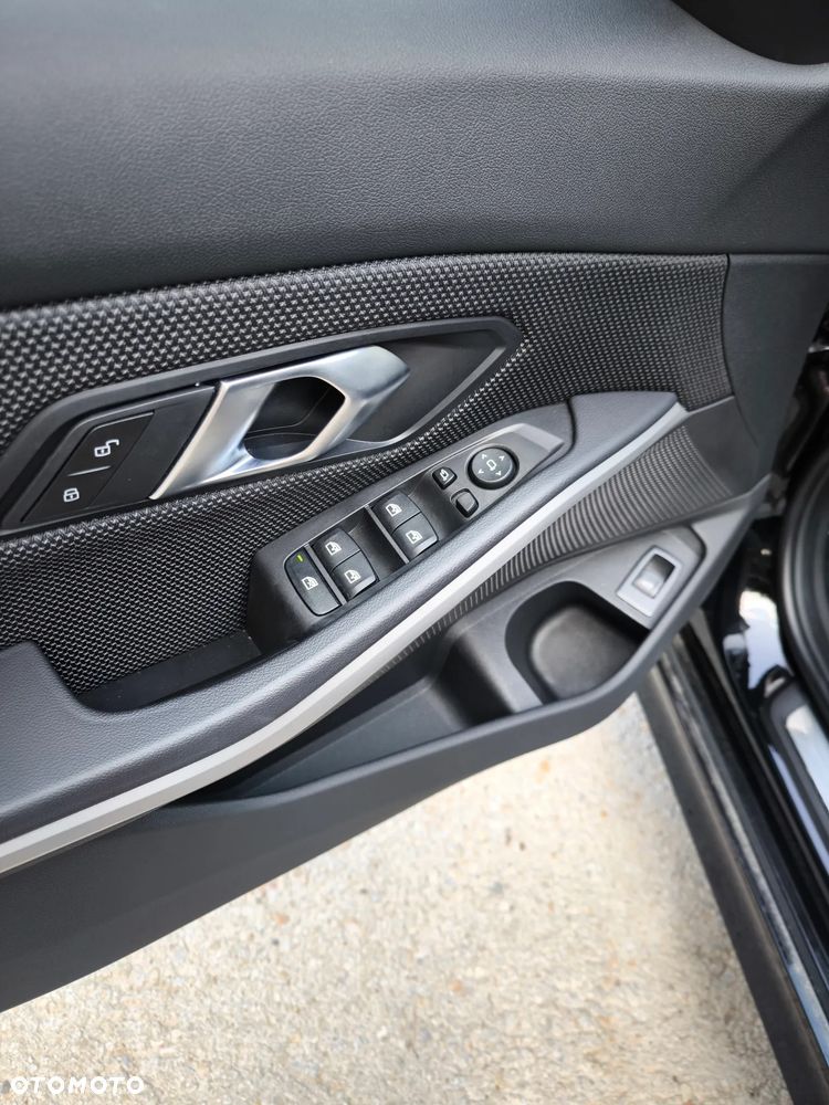 BMW Seria 3 - 9