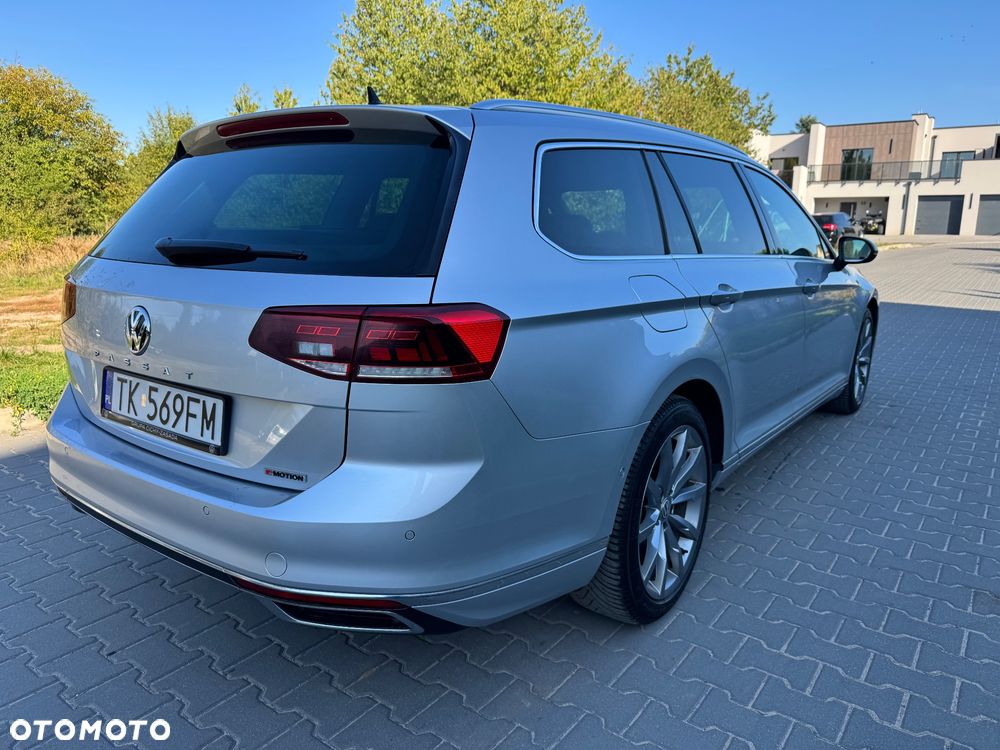 Volkswagen Passat 2.0 TDI 4Mot Elegance DSG - 3