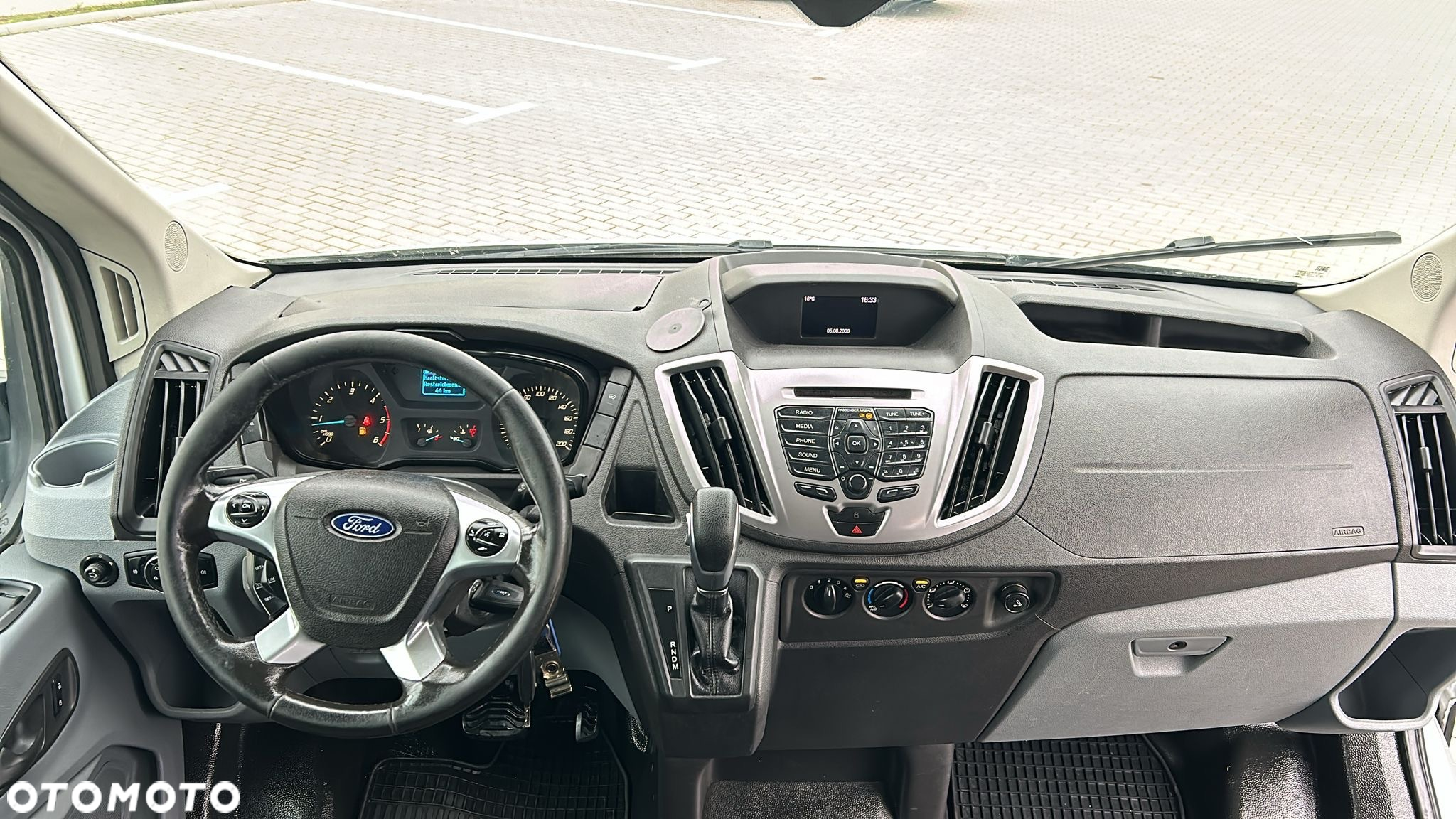 Ford Transit - 6