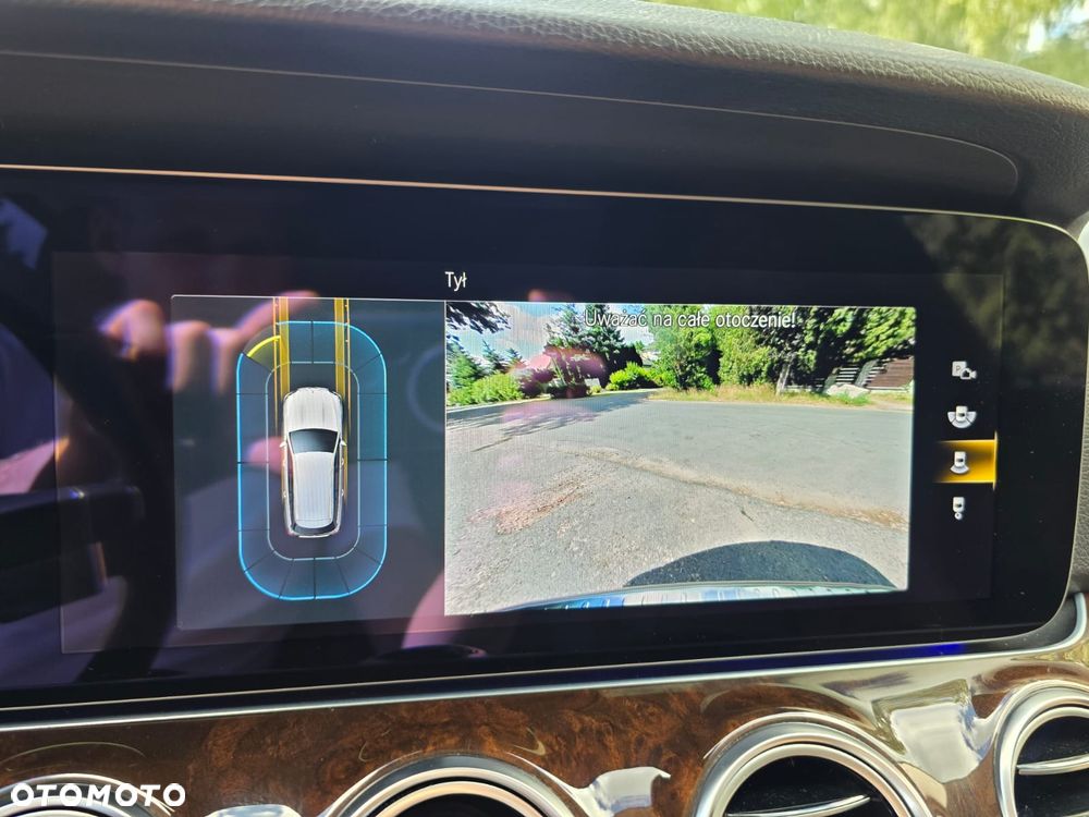 Mercedes-Benz Klasa E 350e 9G-TRONIC Exclusive - 17
