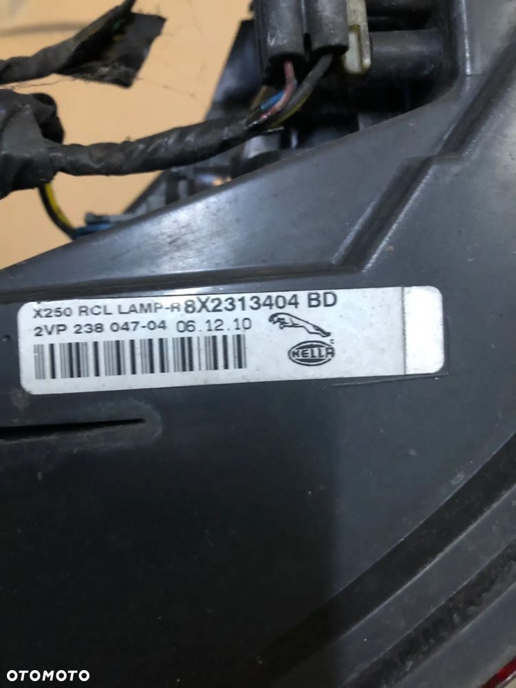 Lampa tylna prawa Jaguar XF X250 - 3