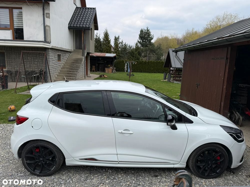 Renault Clio 1.6 R.S.Trophy 220 EDC - 1