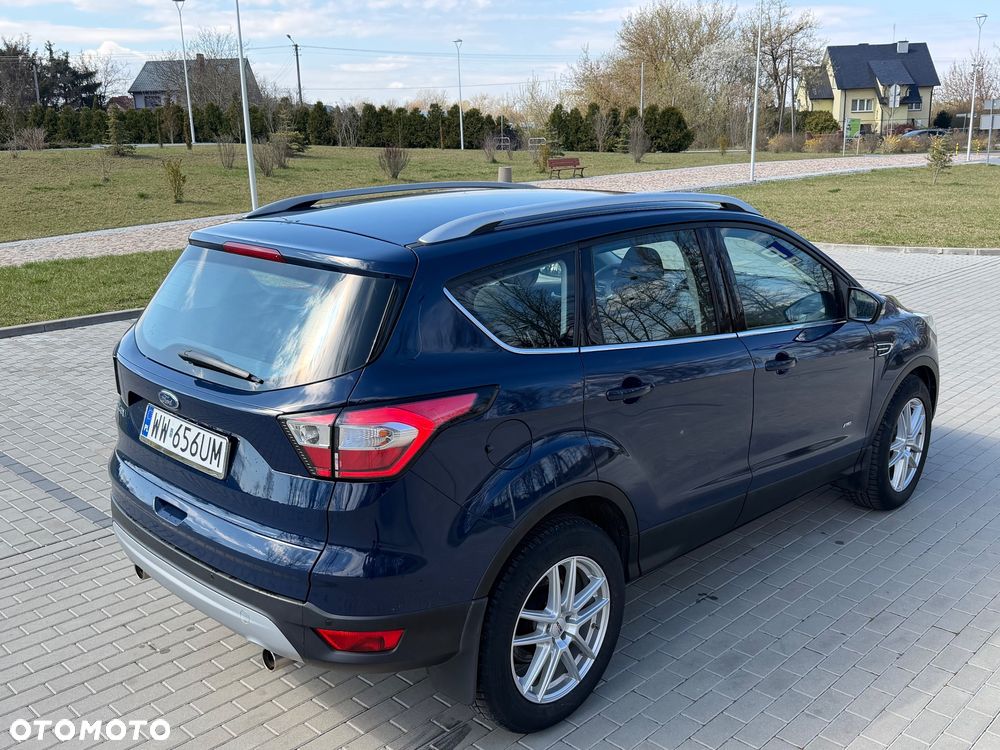 Ford Kuga - 11
