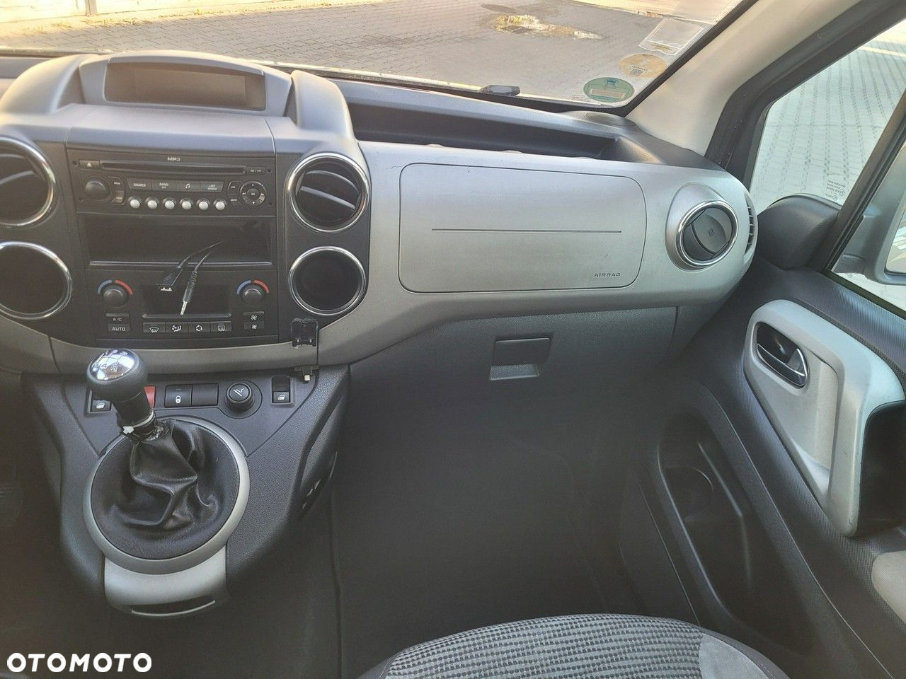 Peugeot Partner - 9