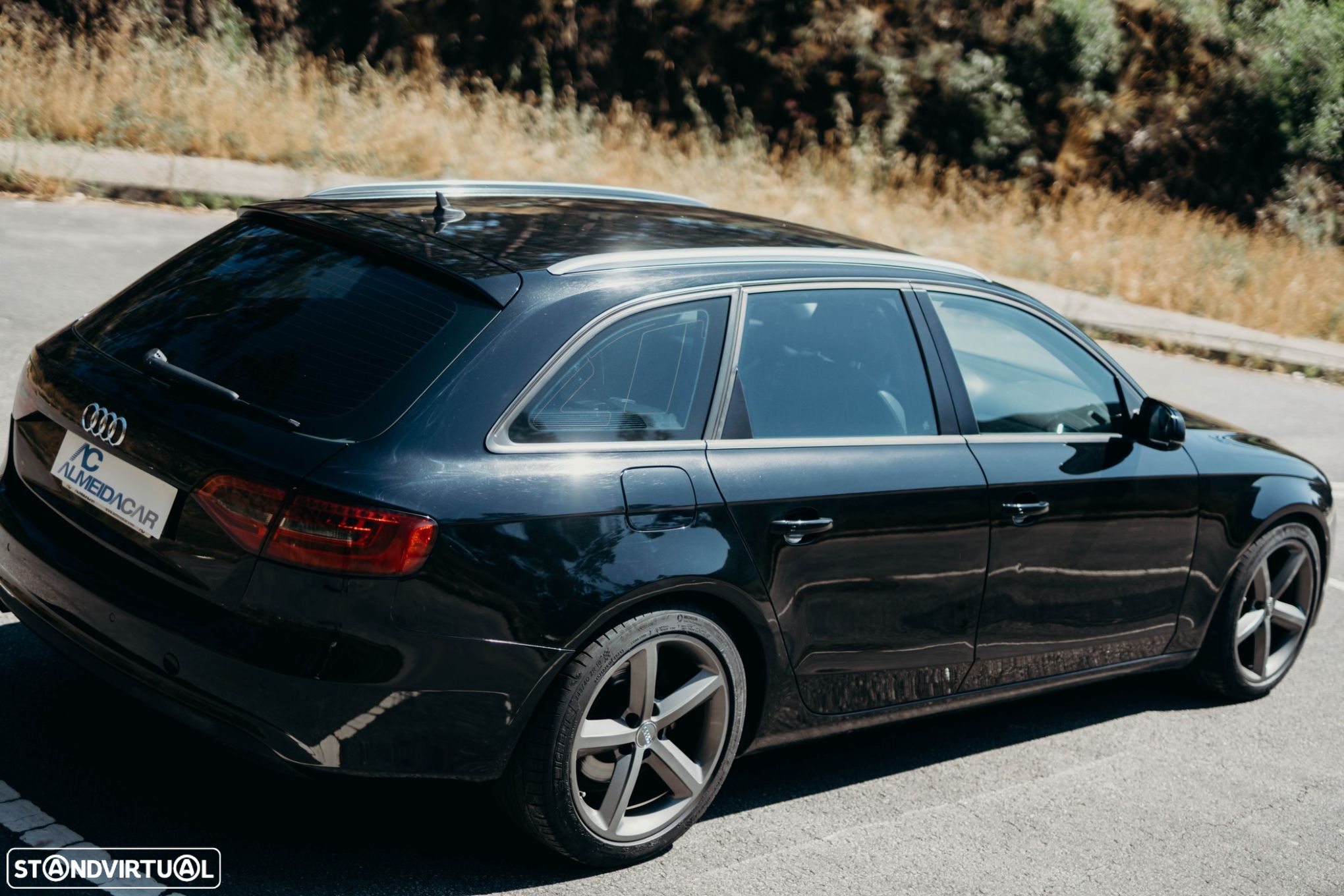 Audi A4 Avant 2.0 TDI Business Line Advance - 23