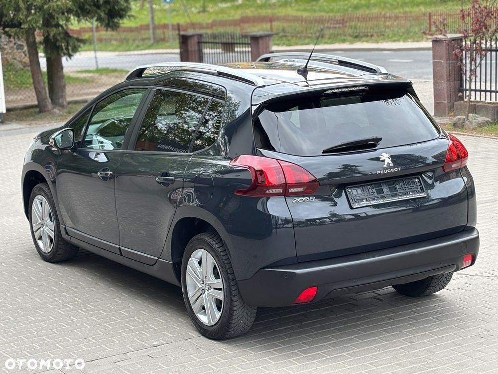 Peugeot 2008 PureTech 82 Signature - 19