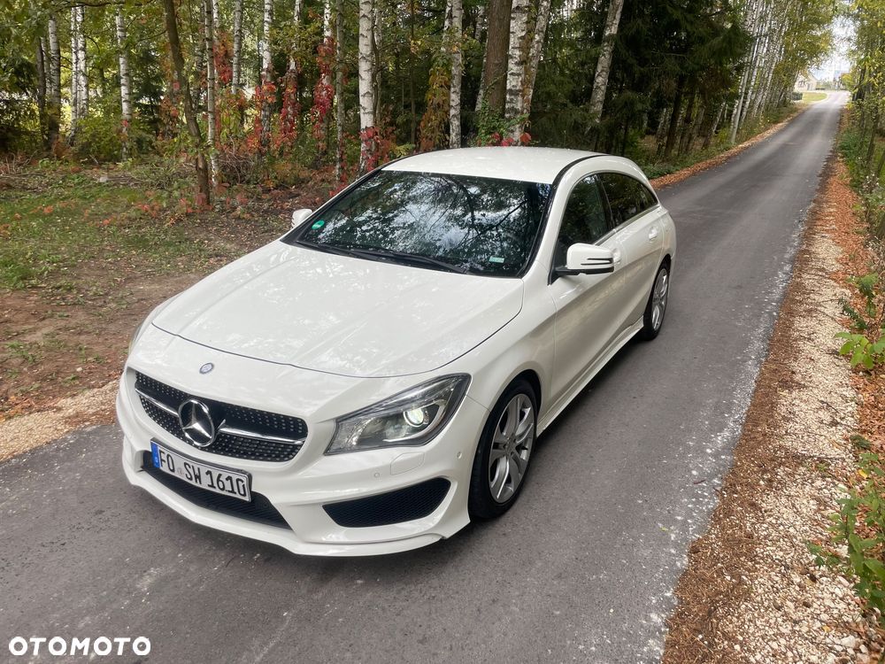Mercedes-Benz CLA 180 7G-DCT AMG Line - 4