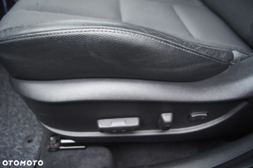 Hyundai i30 1.4 Premium - 11