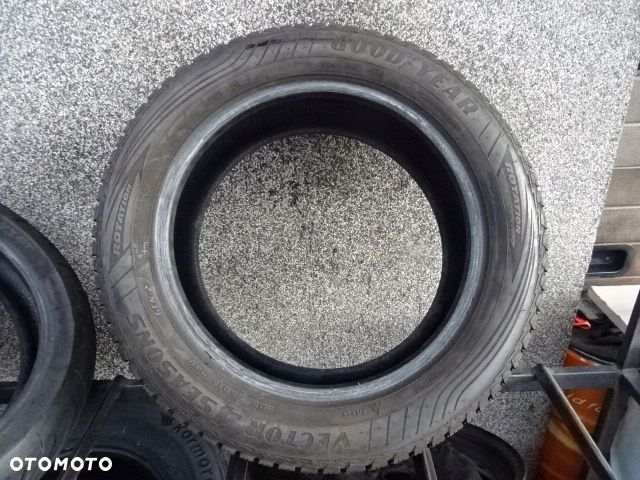 205/55/R16 94V Goodyear Vector 4seasons Gen-2 - 7