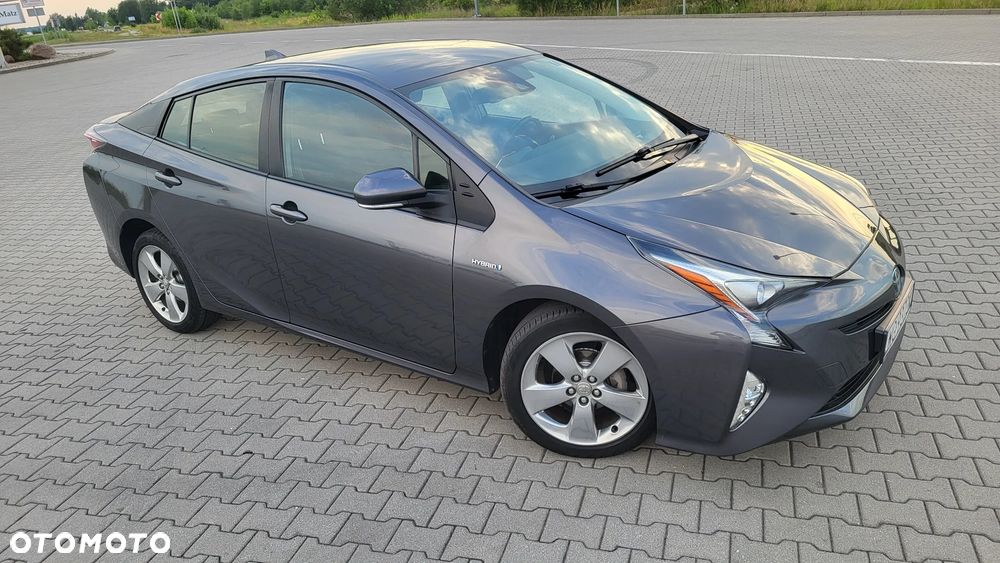 Toyota Prius Hybrid - 9