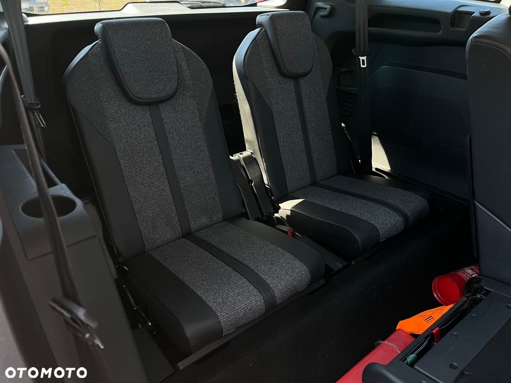 Peugeot 5008 1.5 BlueHDi Allure S&S EAT8 - 25