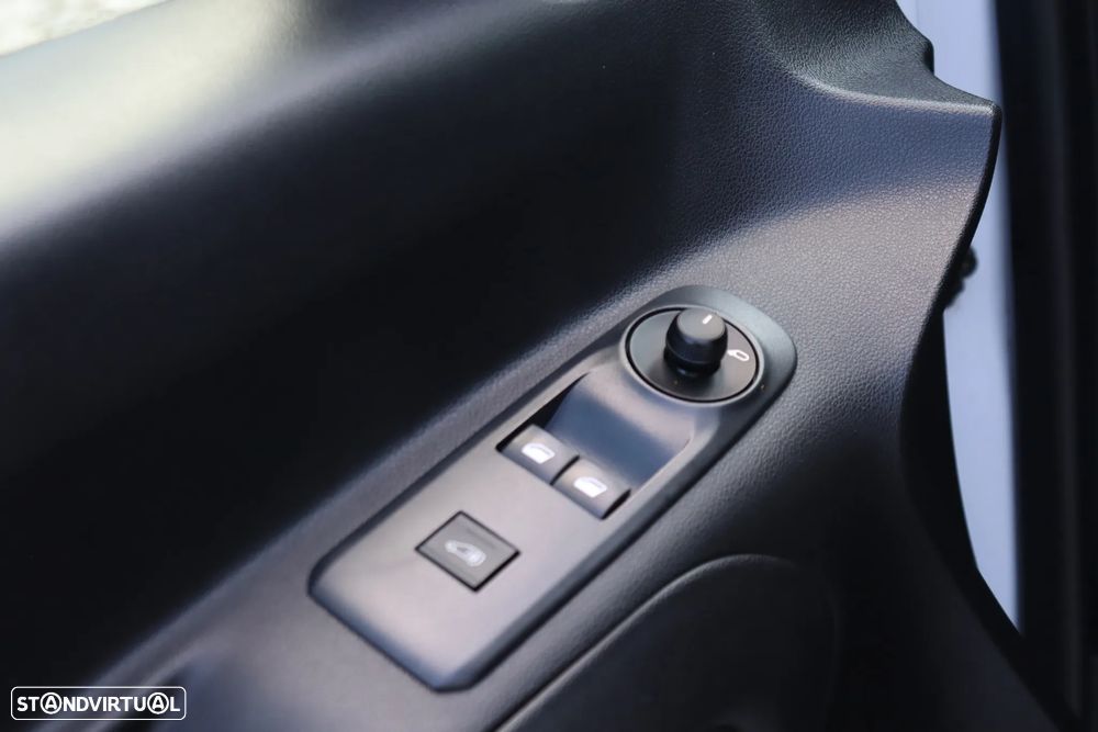 Peugeot Partner BlueHDi 100 L2 EHZ Cabine Dupla - 10