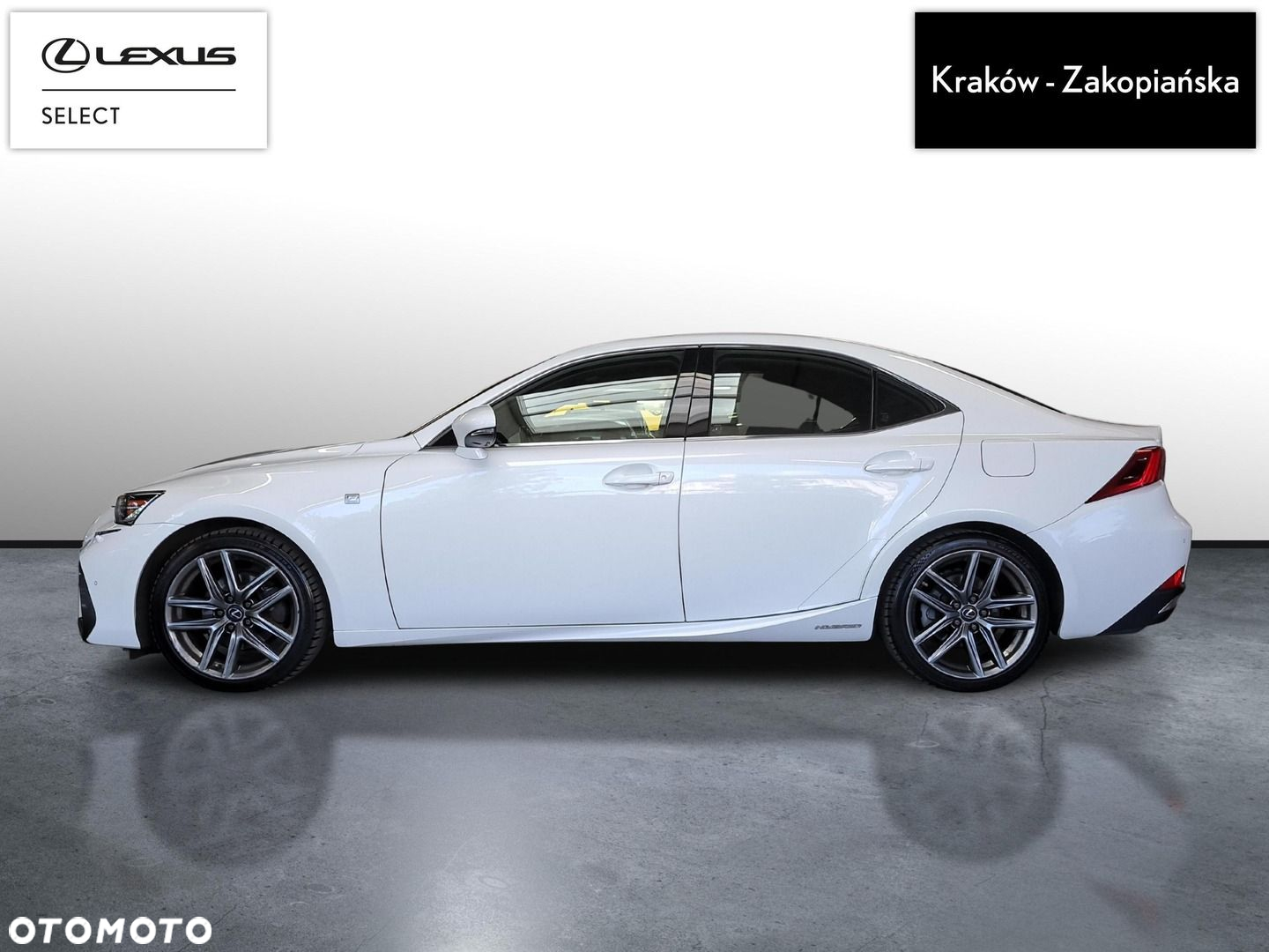 Lexus IS 300h F Sport Edition - 4