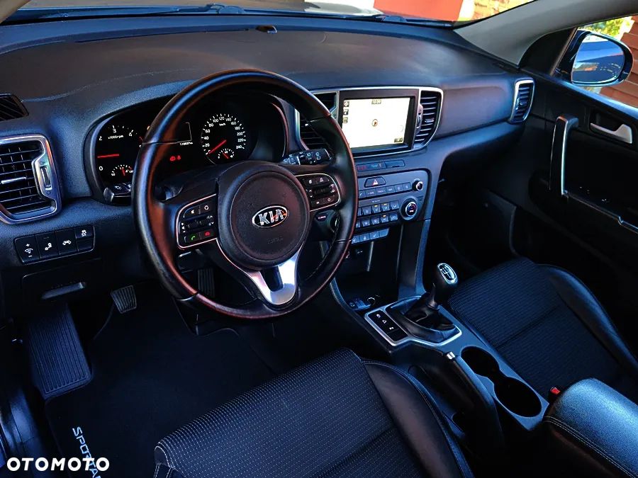 Kia Sportage 1.7 CRDI Business Line M 2WD - 13