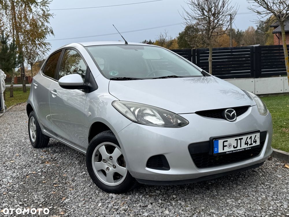 Mazda 2 - 3