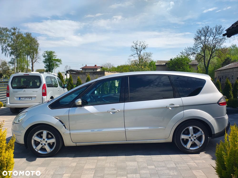 Ford S-Max 2.0 TDCi DPF Ambiente - 2