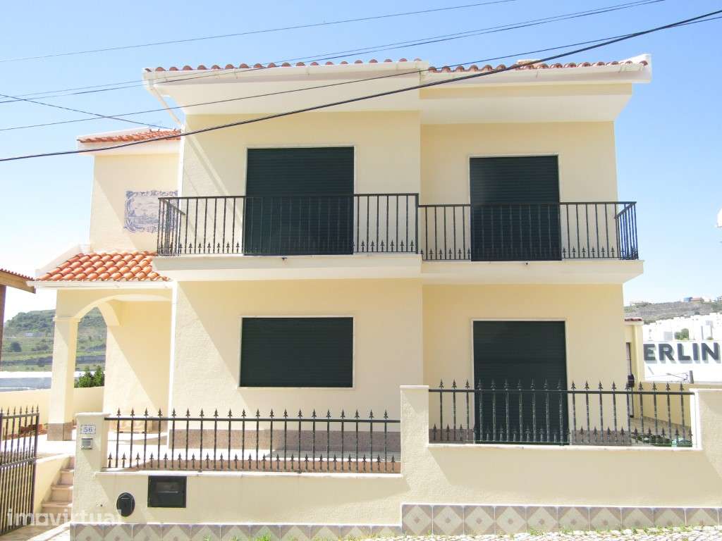 Casa Horizonte - Moradia espaçosa e com excelente exposição solar, ... - Grande imagem: 2/50