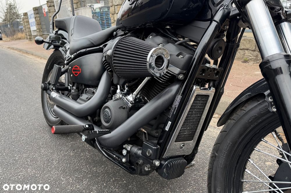 Harley-Davidson Softail Street Bob - 9