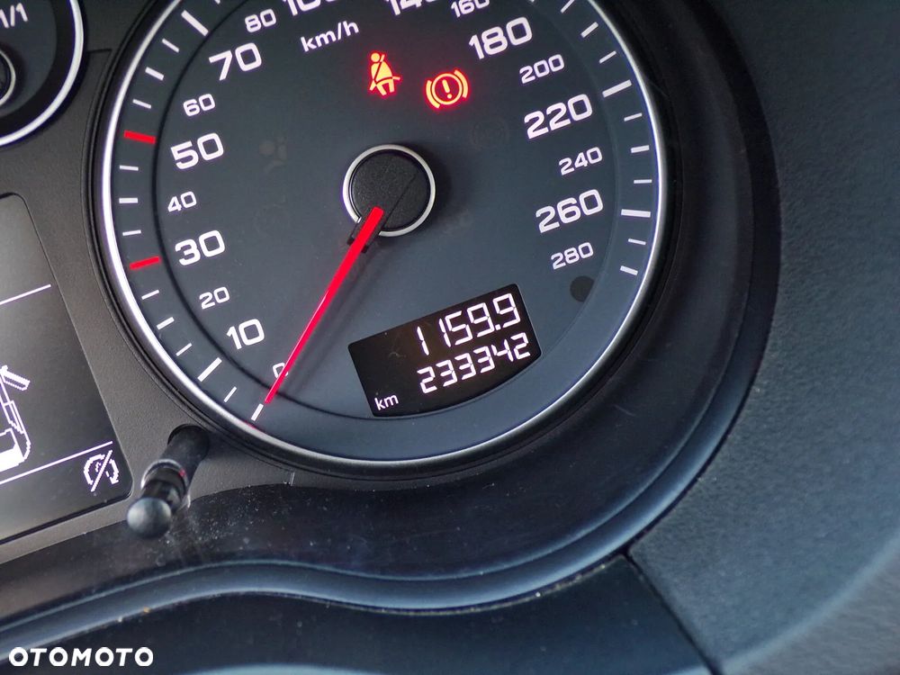 Audi A3 Sportback 2.0 TDI S line Sportpaket plus - 19