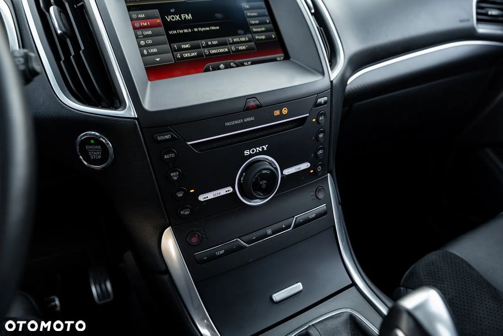 Ford Edge 2.0 TDCi Bi-Turbo 4x4 Sport - 38