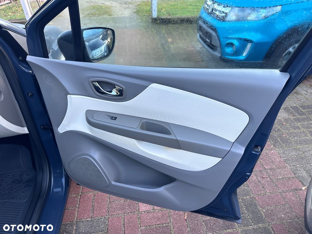 Renault Captur - 12
