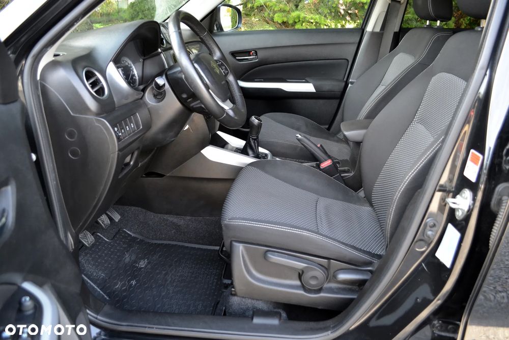 Suzuki Vitara - 18