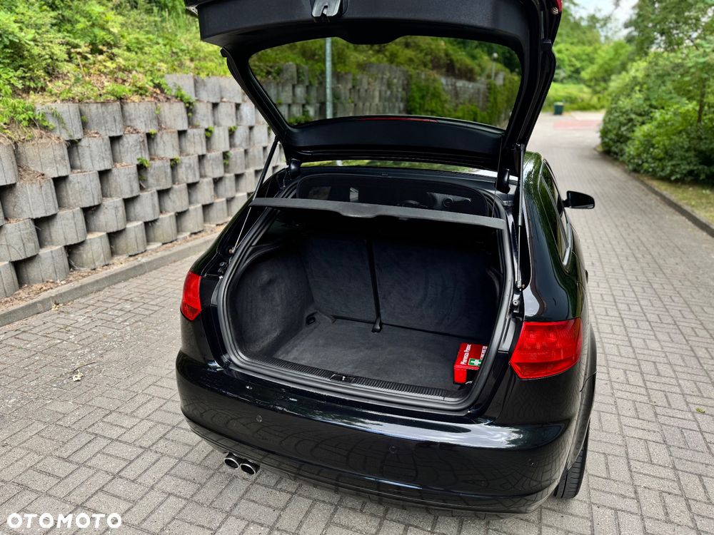 Audi A3 Sportback - 13