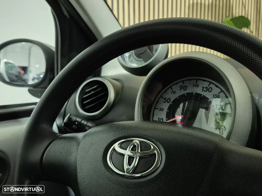 Toyota Aygo 1.0 Plus Sport Pack MM - 8