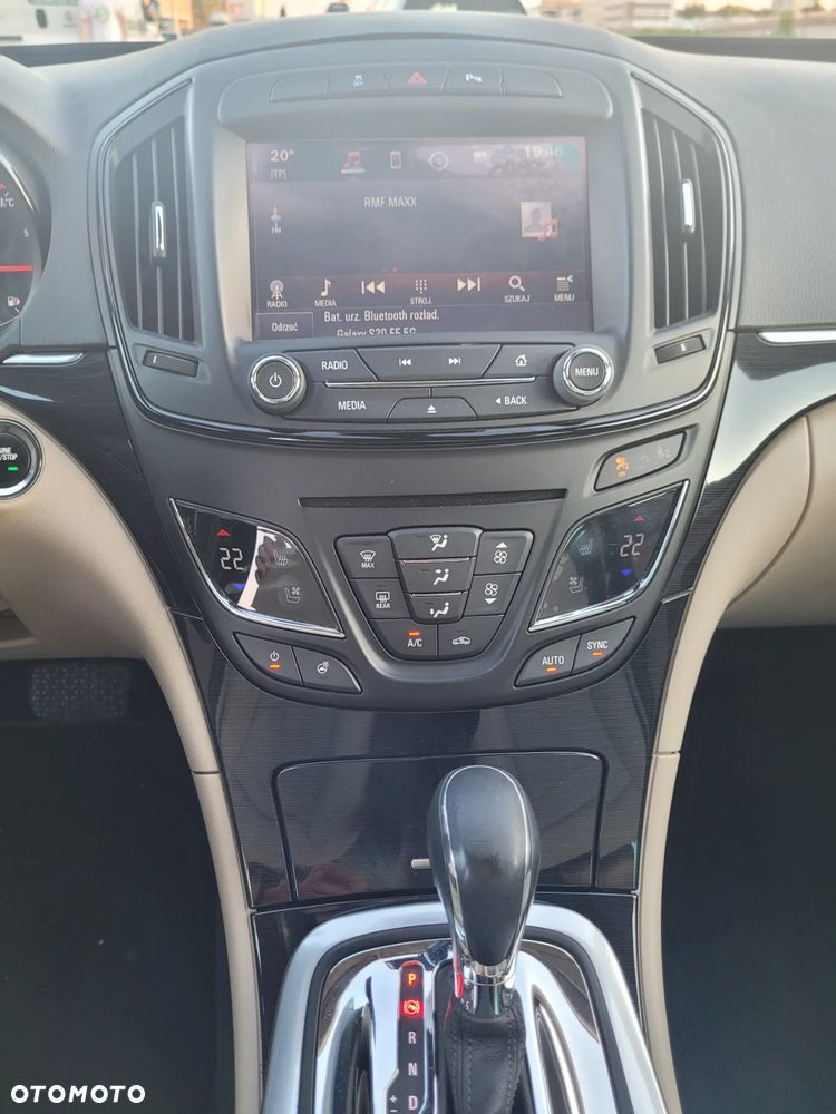 Opel Insignia - 16
