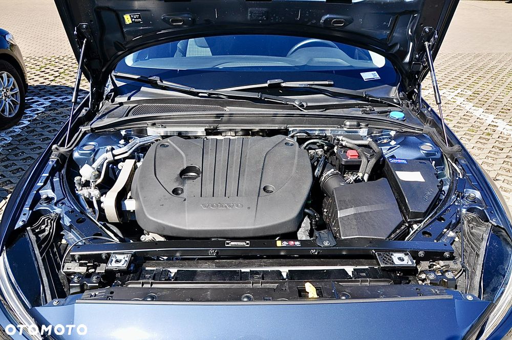 Volvo V60 B3 B Essential - 20