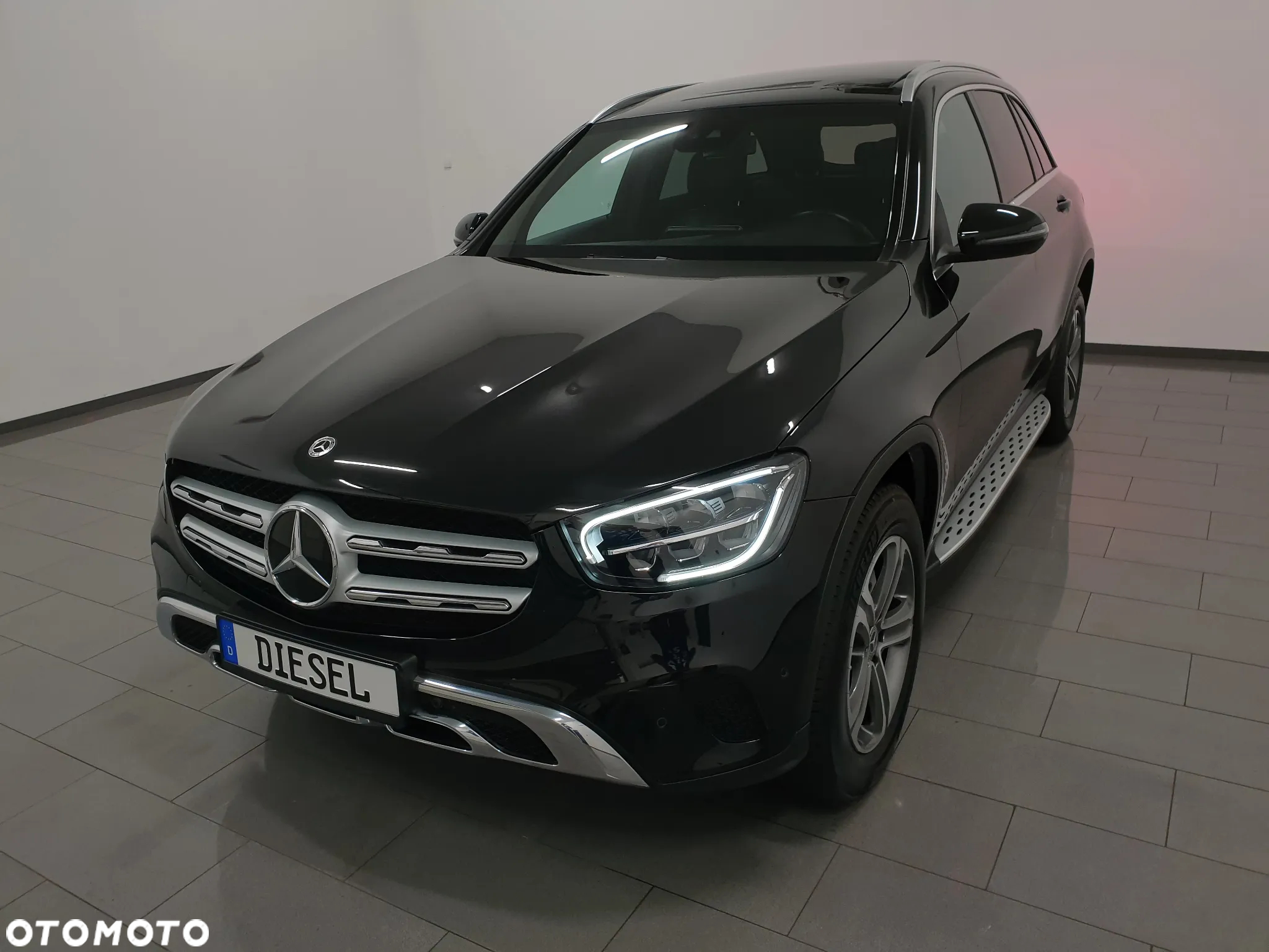 Mercedes-Benz GLC 220 d 4Matic 9G-TRONIC AMG Line - 37